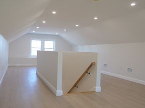 10 Banks St, Brockton MA 02302