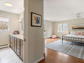 8 Marbee Rd, Rockport MA 01966