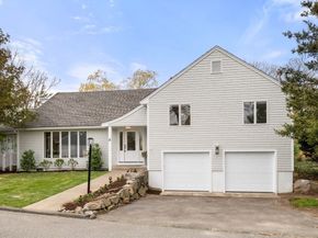 8 Marbee Rd, Rockport MA 01966