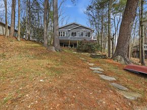 104 South Shore Drive, Sturbridge MA 01566