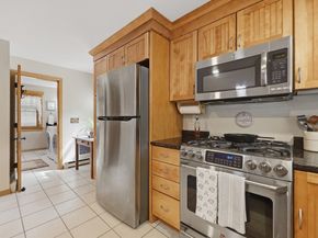 104 South Shore Drive, Sturbridge MA 01566