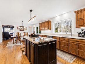 19 Pheasant Lane, Topsfield MA 01983