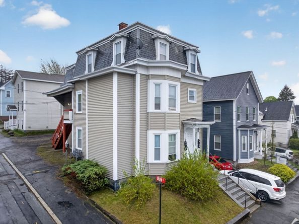 70 Myrtle Ave, Fitchburg MA 01420