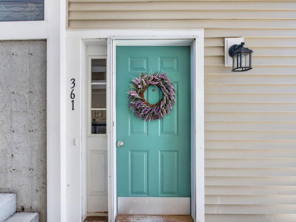 361 Tilden Commons Ln 361, Braintree MA 02184