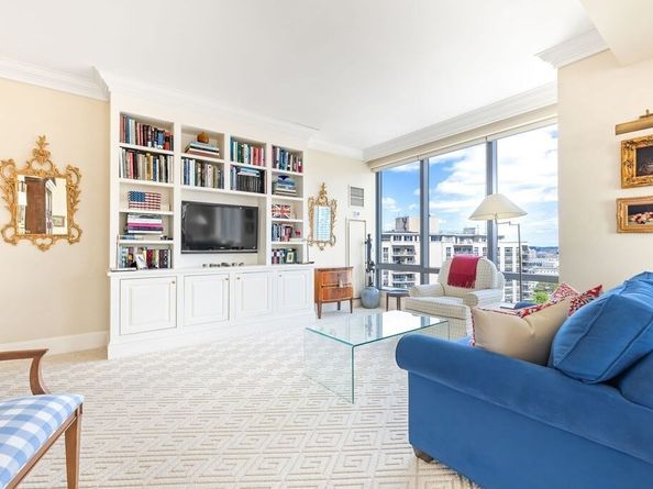 1 Avery St 26D, Boston MA 02111
