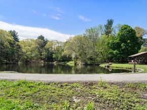 1360 Great Plain Ave, Needham MA 02492