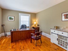 44 Russell St, Plymouth MA 02360