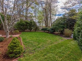 44 Russell St, Plymouth MA 02360