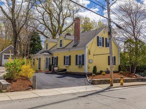 44 Russell St, Plymouth MA 02360