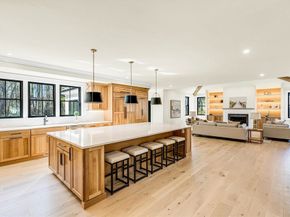 12 Roosevelt Pl, Newburyport MA 01950