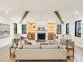 12 Roosevelt Pl, Newburyport MA 01950