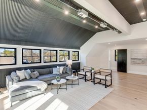 12 Roosevelt Pl, Newburyport MA 01950