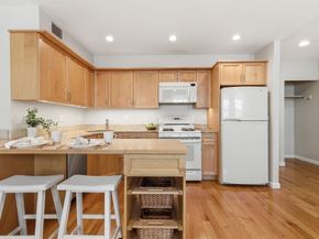 21 Bowdoin Street 5C, Boston MA 02114