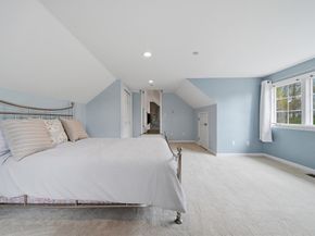 105 Weyland Circle, North Andover MA 01845