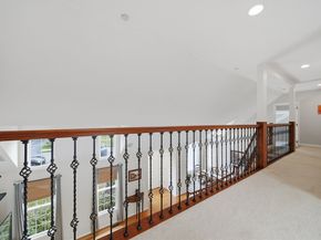 105 Weyland Circle, North Andover MA 01845
