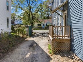65 Oak Street, Middleboro MA 02346