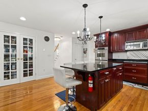 253 Shining Rock Dr, Northbridge MA 01534