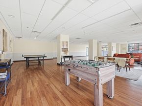 60 Longwood Ave 408, Brookline MA 02446