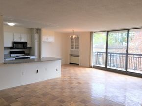 60 Longwood Ave 408, Brookline MA 02446