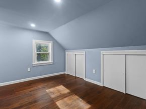 7 Darrow St, Worcester MA 01606