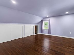 7 Darrow St, Worcester MA 01606