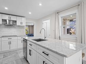 7 Darrow St, Worcester MA 01606