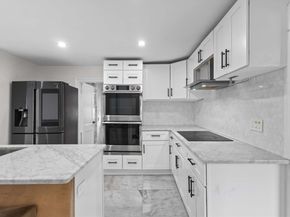 7 Darrow St, Worcester MA 01606