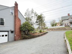 62 W Union St, Ashland MA 01721