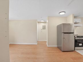 79 Holbrook Rd 2, Quincy MA 02171
