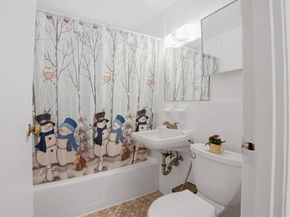 79 Holbrook Rd 2, Quincy MA 02171