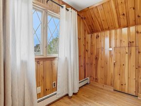 152 Manchester St, Leominster MA 01453
