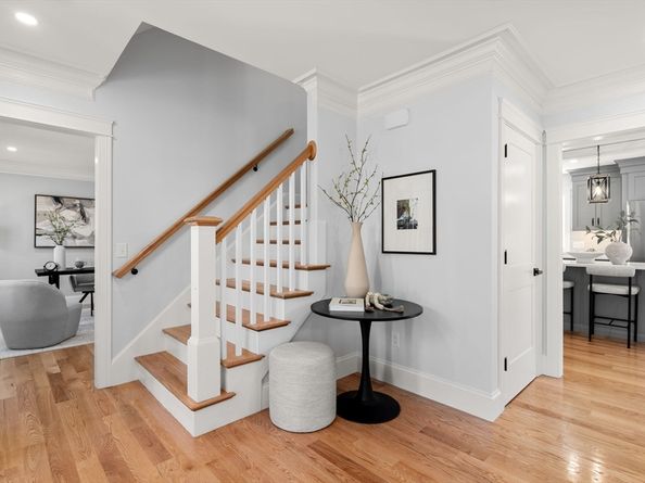18 Druid Hill, Burlington MA 01803