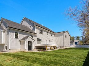 18 Druid Hill, Burlington MA 01803