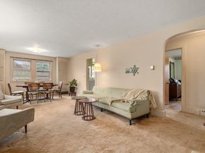 25 Spruce St, Milton MA 02186
