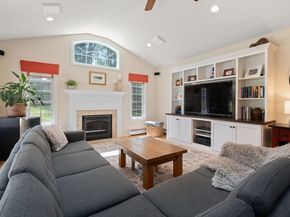 43 Maple Street, Norfolk MA 02056