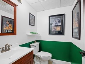 14 Amherst Rd, Shrewsbury MA 01545
