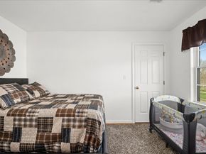 14 Amherst Rd, Shrewsbury MA 01545