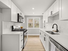 122 Sinclair Rd, Brockton MA 02302
