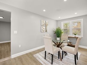 122 Sinclair Rd, Brockton MA 02302