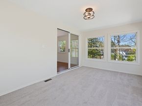 49 Granite St, Holliston MA 01746
