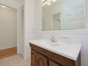 49 Granite St, Holliston MA 01746