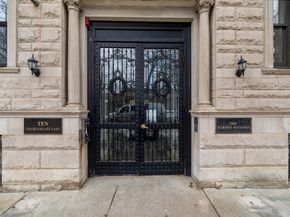 10 Charlesgate E 2, Boston MA 02215