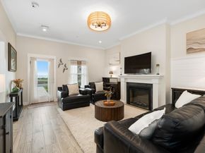163 Atlantic Rd 6, Gloucester MA 01930