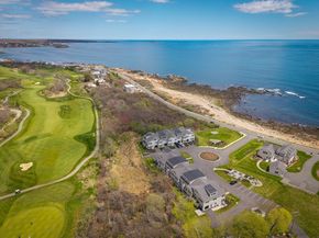 163 Atlantic Rd 6, Gloucester MA 01930