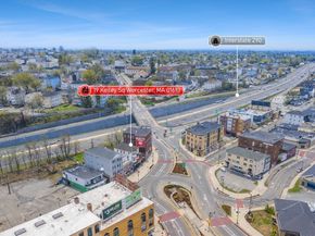 19 Kelley Sq, Worcester MA 01610