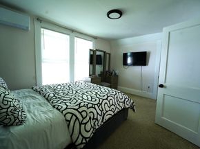 257 Lynnfield St, Lynn MA 01904