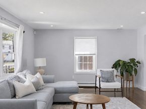 59 Wyvern St, Boston MA 02131