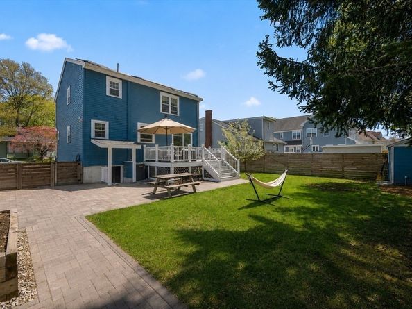 59 Wyvern St, Boston MA 02131