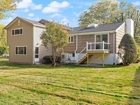 19 Selwyn Rd, Newton MA 02461