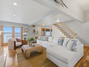 24 Holmes Ave, Kingston MA 02364